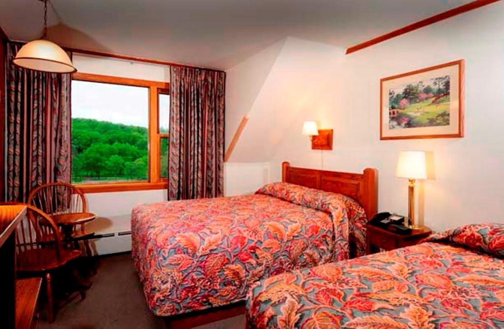 Cacapon State Park Lodge Berkeley Springs Kamer foto