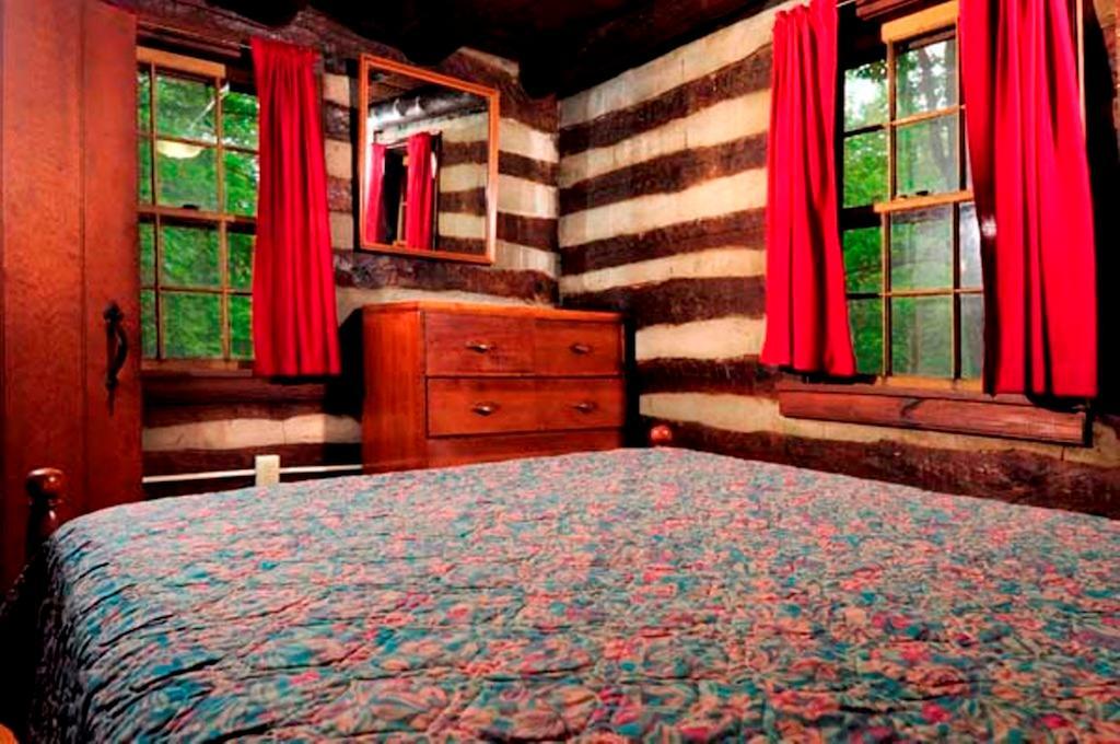 Cacapon State Park Lodge Berkeley Springs Kamer foto