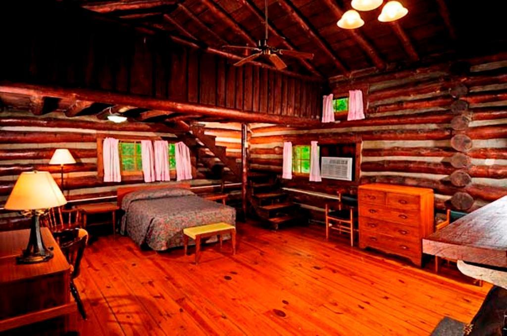 Cacapon State Park Lodge Berkeley Springs Buitenkant foto